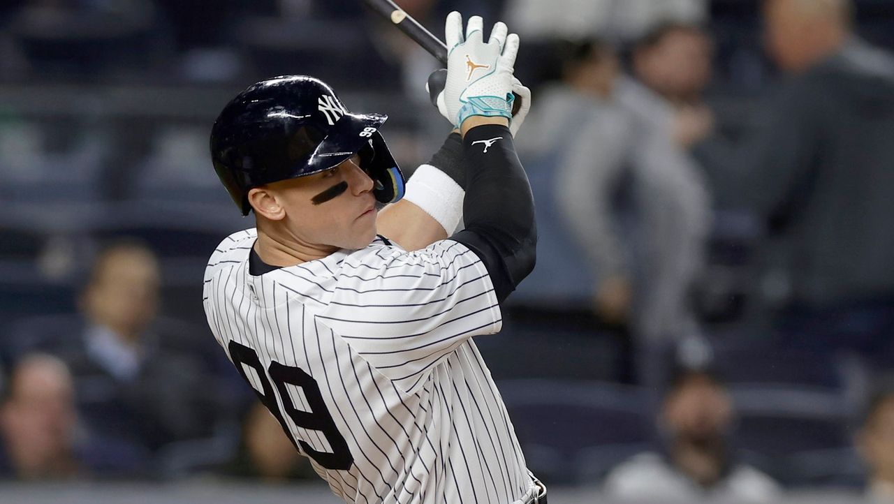 Aaron Judge's 3 HRs Lead Yankees To Record-Setting 9-Homerun Game Aaron Judge's 3 HRs Lead Yankees To Record-Setting 9-Homerun Game