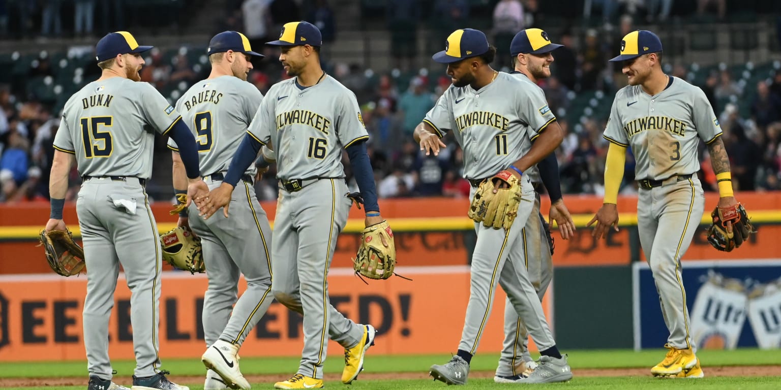 Brewers' Nine-Base Steal Spree Fuels Blowout Victory Over A's Brewers' Nine-Base Steal Spree Fuels Blowout Victory Over A's
