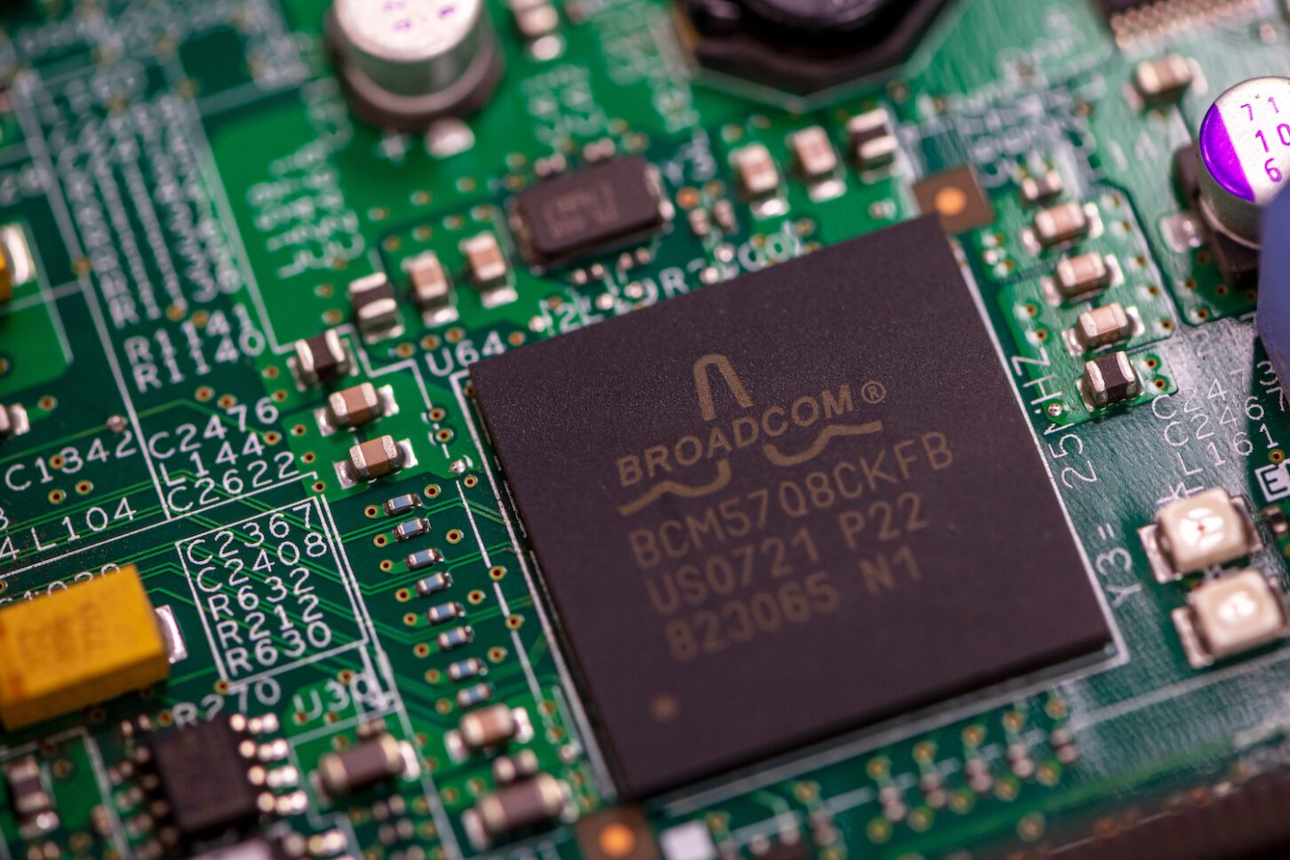 Broadcom's VMware Deal: AT&T Details Extreme Cost Implications Broadcom's VMware Deal: AT&T Details Extreme Cost Implications