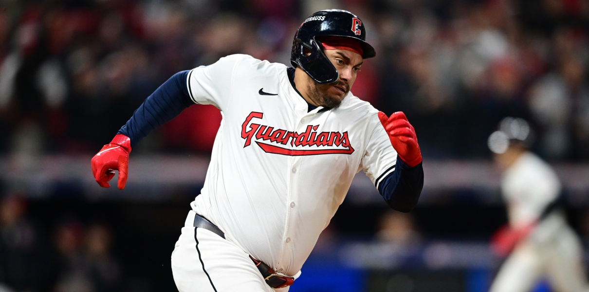 Diamondbacks' Comeback Win: Naylor Drives In Crucial Run Diamondbacks' Comeback Win: Naylor Drives In Crucial Run