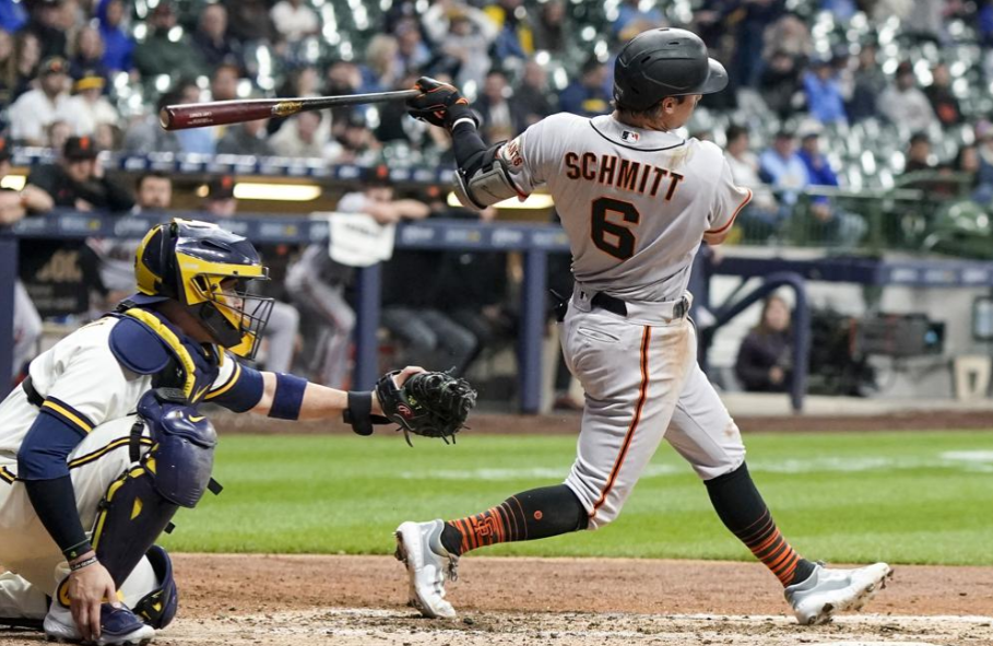 Flores And Lee Power Giants Past Brewers Flores And Lee Power Giants Past Brewers