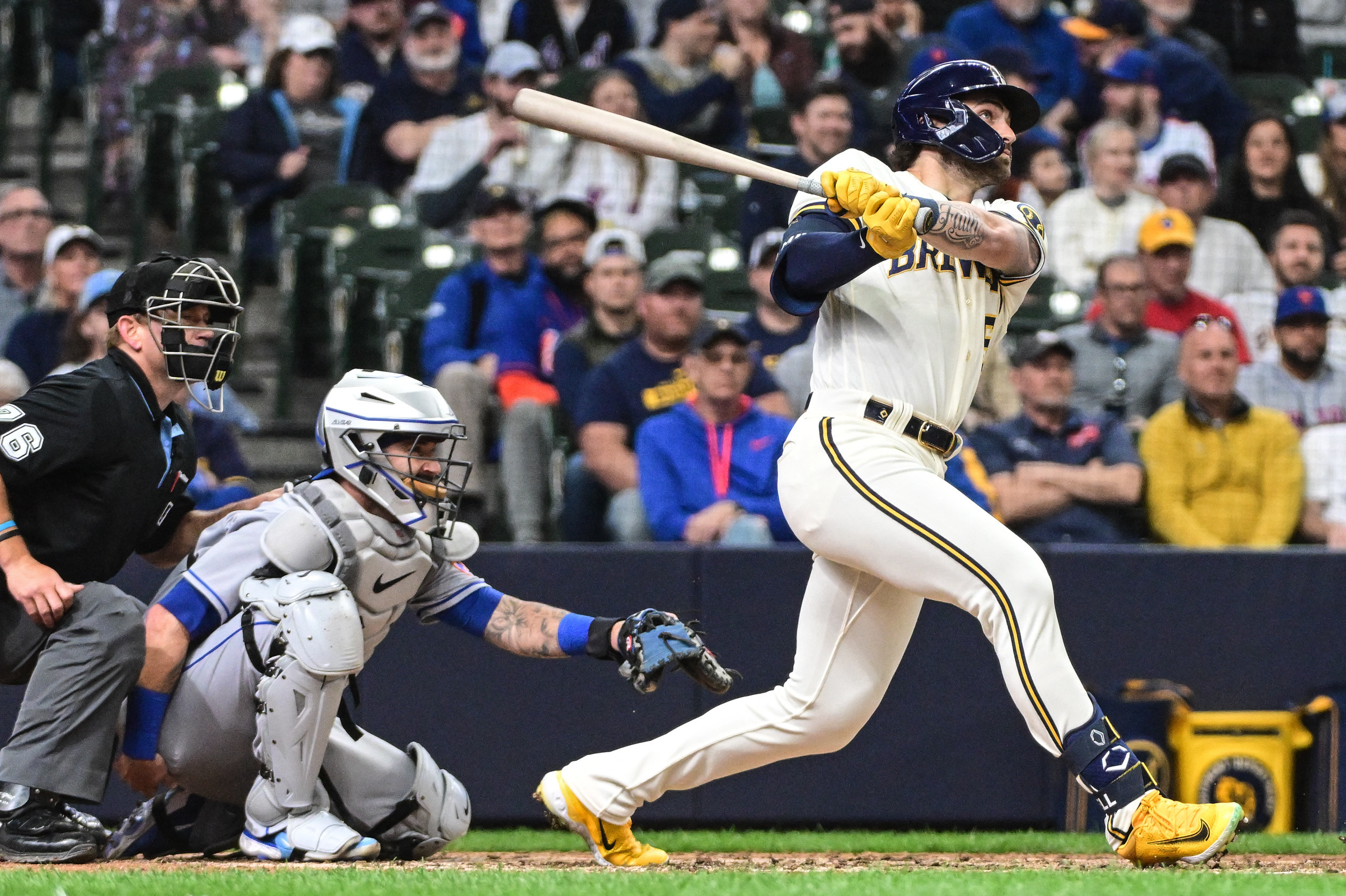 Ninth Inning Magic: Diamondbacks Defeat Brewers With Walk-Off Win Ninth Inning Magic: Diamondbacks Defeat Brewers With Walk-Off Win