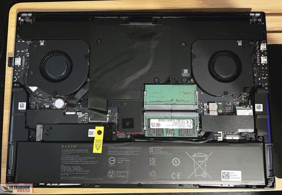Razer Blade 16 (2025): High-End Performance In A Slim Chassis – A Review Razer Blade 16 (2025): High-End Performance In A Slim Chassis – A Review