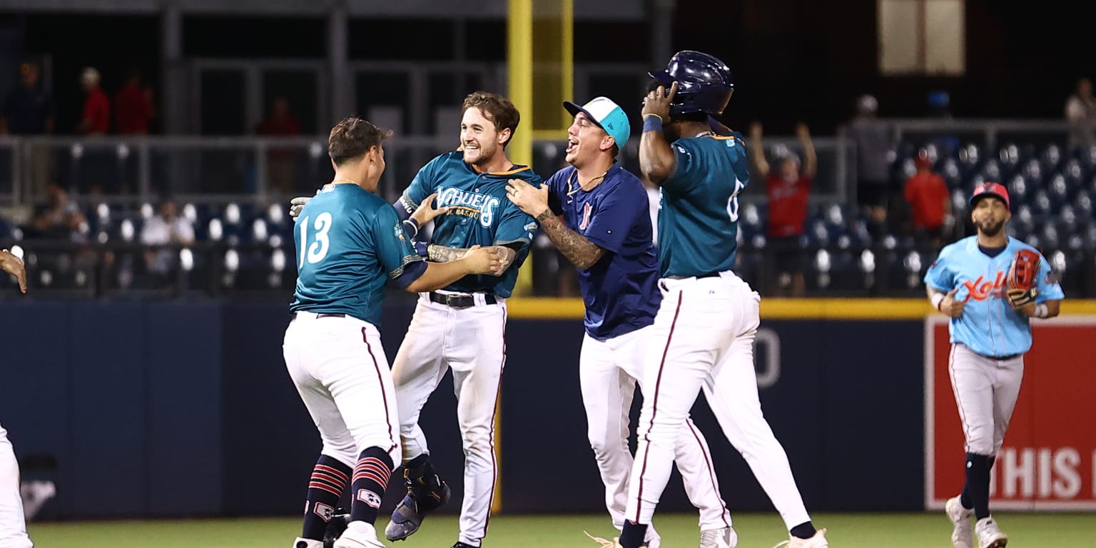 Turang's Bunt Delivers Walk-Off Win For Brewers Turang's Bunt Delivers Walk-Off Win For Brewers